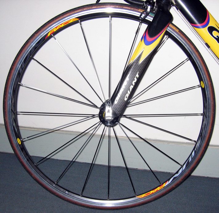 MAVIC AKSIUM RACE轮组