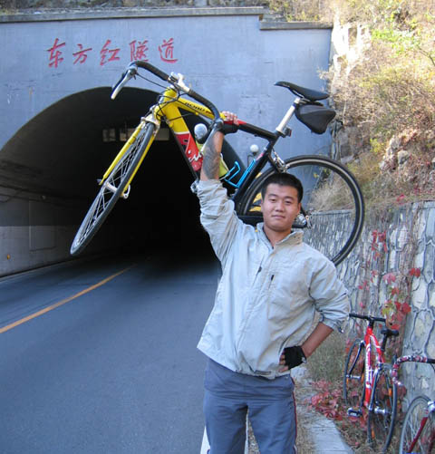 众里寻他千百度——放歌东方红