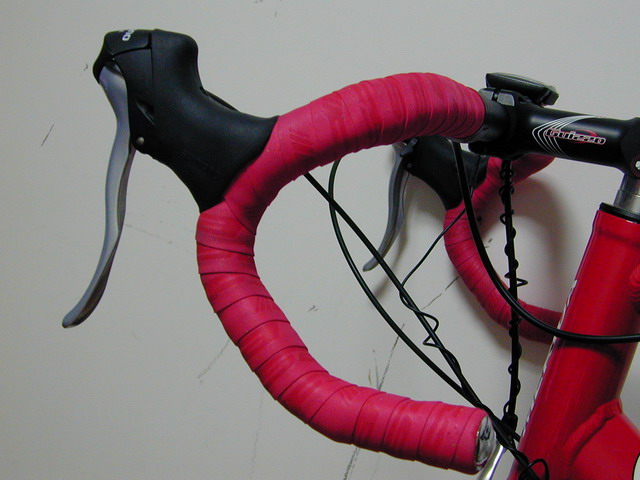 hehe...我的新车终于出炉了，和大家分享一下我的喜悦。