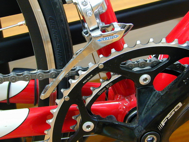 hehe...我的新车终于出炉了，和大家分享一下我的喜悦。