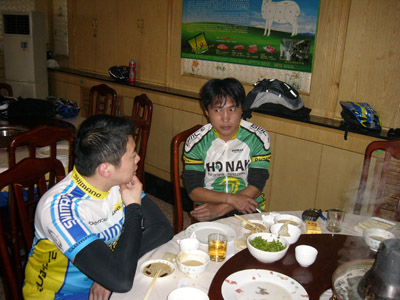 没去八达岭，只好写FB作业了。。。