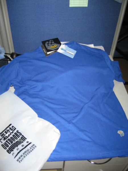 便宜衣服(跑步用，干其他的用也不错)