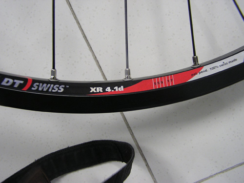 DT XR4.1D圈+ DT革命3条+XT765轴的轮组