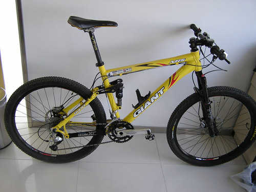 DT XR4.1D圈+ DT革命3条+XT765轴的轮组