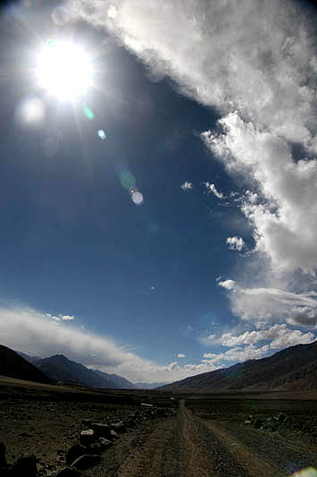 我们终于到拉萨了。。。。。。。。。。。。。。。。。。。。。。。