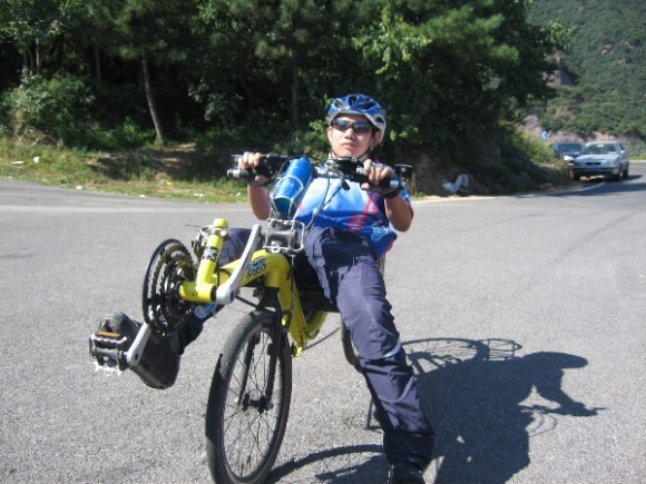 这车是雪地以前的那辆吗?