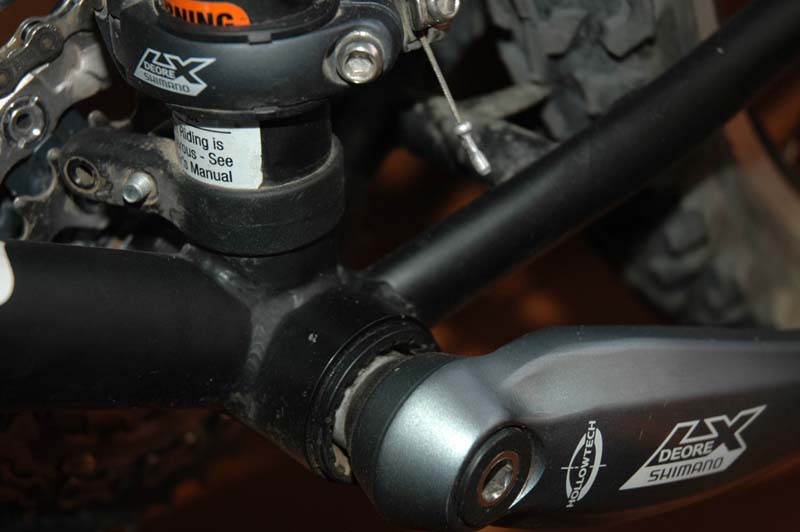 帮朋友出辆９９新的山地