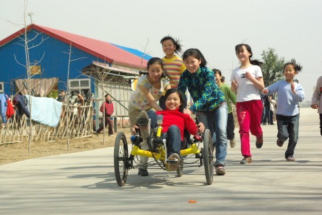 07年3月25日-太阳村公益骑行活动照片集！！！