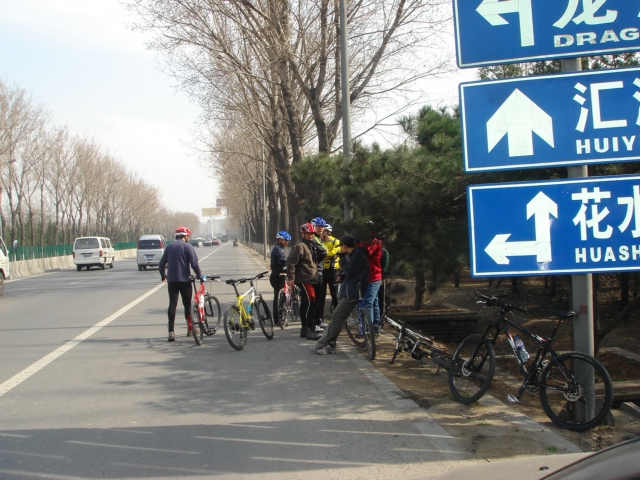 07年3月25日-太阳村公益骑行活动照片集！！！