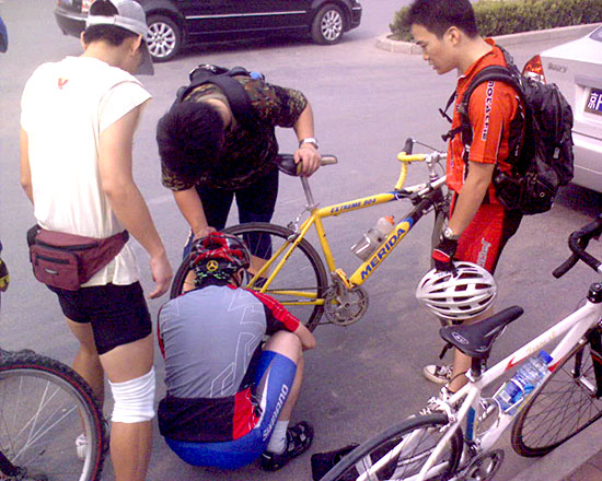 2007年7月21日大家一起妙峰山骑行！［照片］