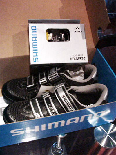 我也要上锁啦!(每日一帖)