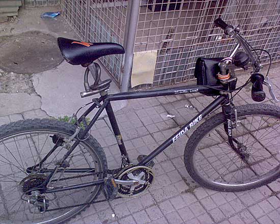 我的上班车！！N年前的古董山地~~嘻嘻嘻