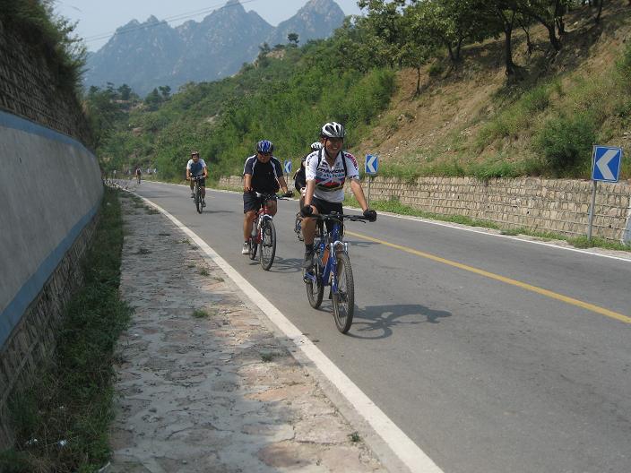 昨天去黄花城的图片