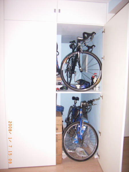 犹抱琵琶半遮面