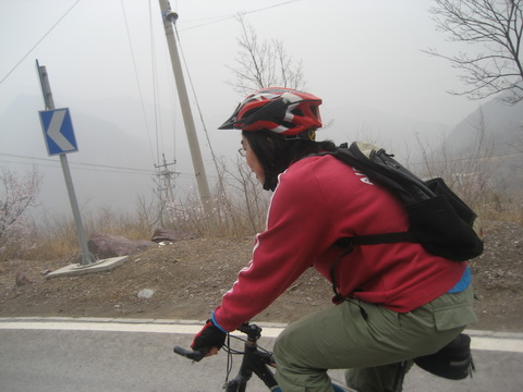 3月22日妙峰山 013_调整大小.JPG