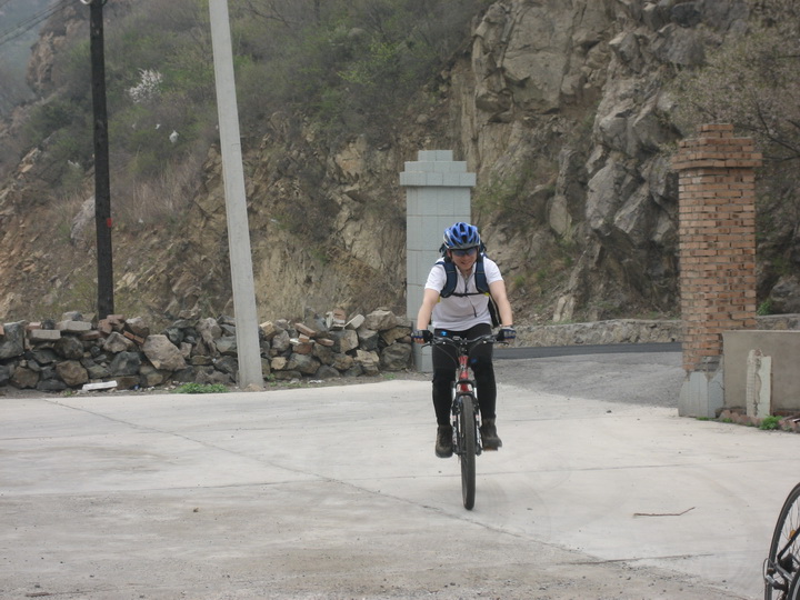 4月19妙峰山 016_调整大小.JPG