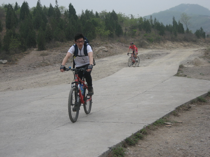 4月19妙峰山 030_调整大小.JPG