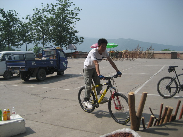 5月25日潭柘寺 049.JPG