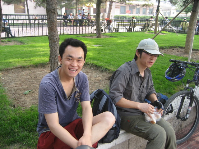 5月25日潭柘寺 003.JPG