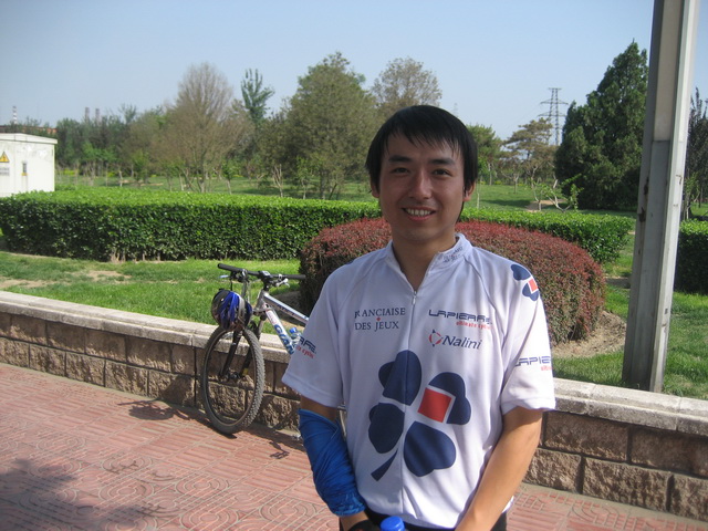 5月25日潭柘寺 018.JPG