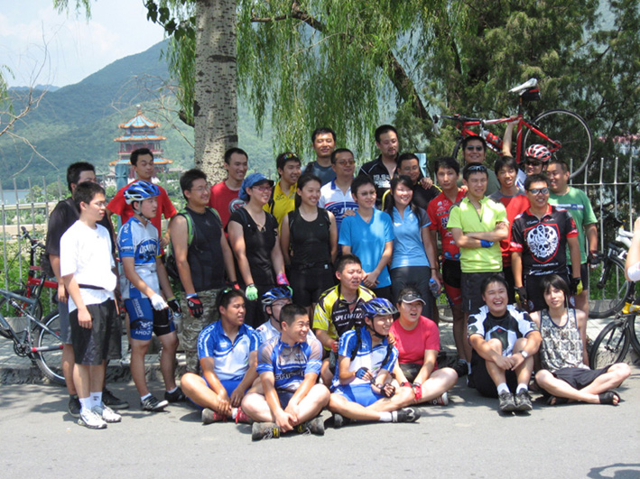 大家看寒：大家都不看我的时候，他在看我