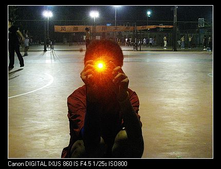 这是奥特曼里的 XXXX星人