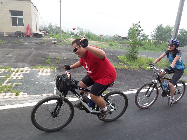 小样，不行了吧？我就是不困，哼哼