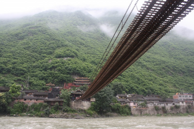 这个角度的泸定桥谁见过？