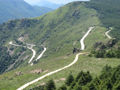 41 水泥路与土路交接点.jpg