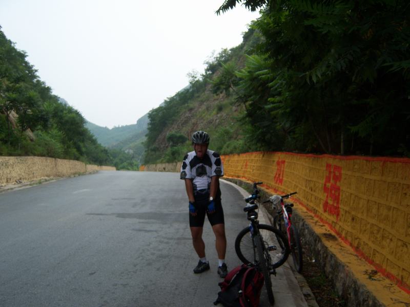 全程最高处，鬼脸！