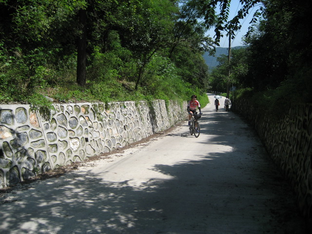 香山马道 026.JPG