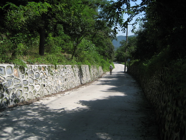 香山马道 008.JPG