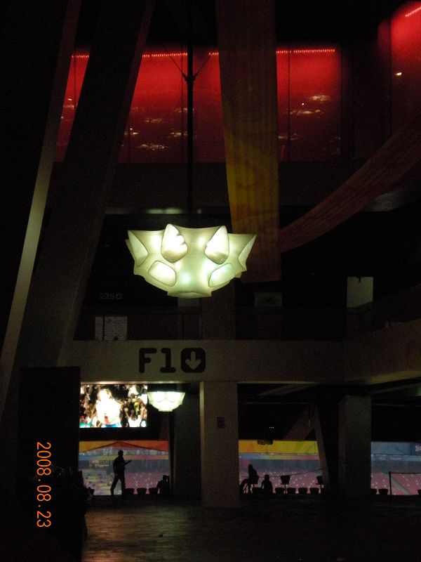 鸟巢入口灯_nEO_IMG.jpg