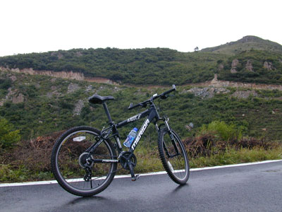 止步的地方,遥望山顶,心里那个悔啊