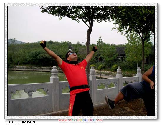 谢谢那只小脚丫儿