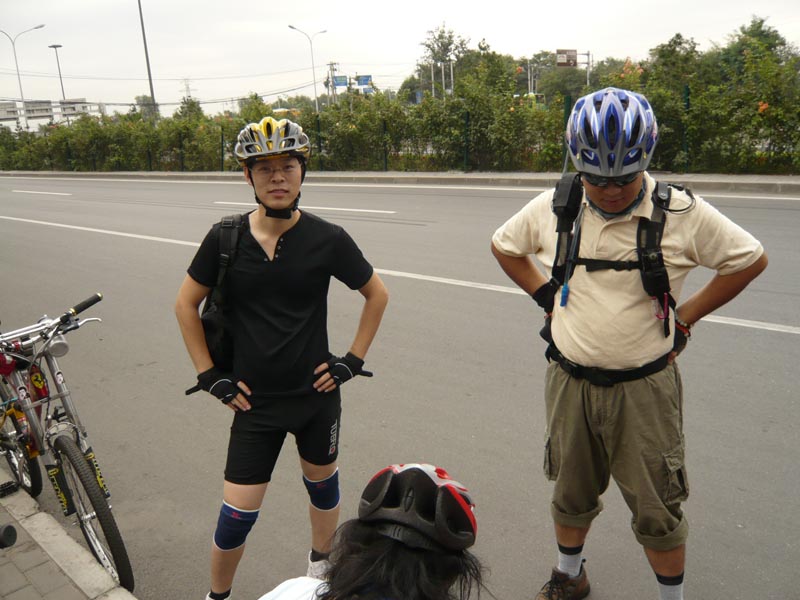 雷子臭美，合金摆酷