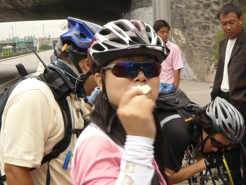 只许拍，不许抢！