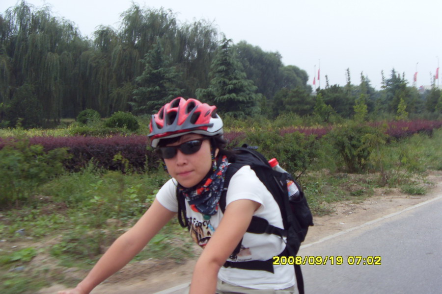 别色迷迷的看我啦！敢爆我无敌pp写真，回京了收拾金刚去！