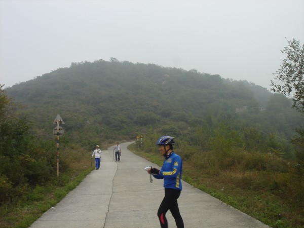 左手尽管照相了.....