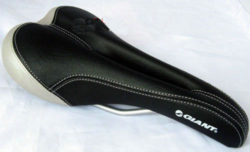 GIANT740的车座，硬