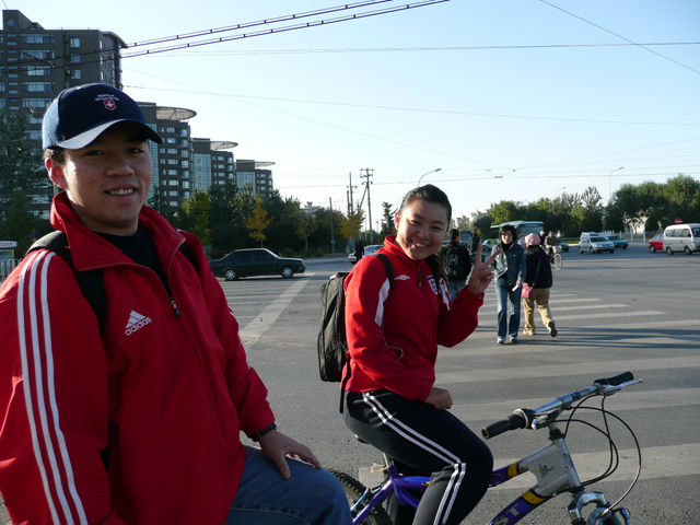 新加入的一对车友~~