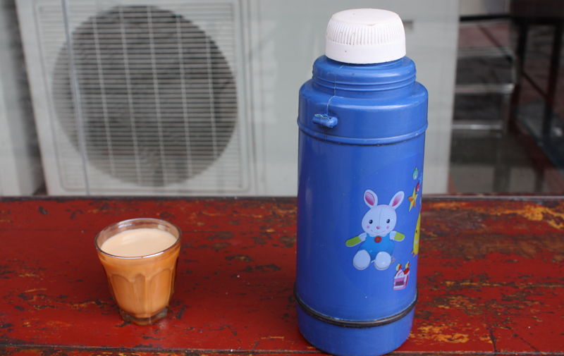 两块钱一壶的甜茶