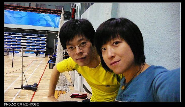 我们没事,到处拍照