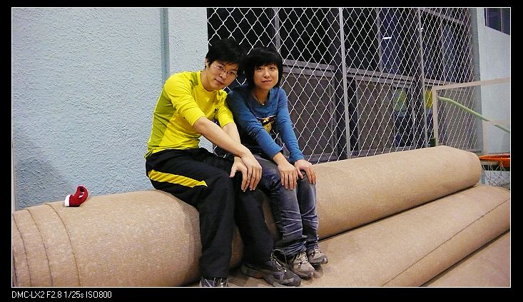 我和雷子貌似昨晚就拍照了