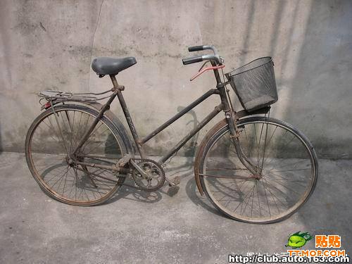 用了好久了，很上手，都是朋友,就便宜卖了