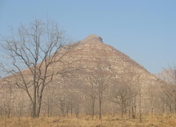 奶子山，我起的名字。