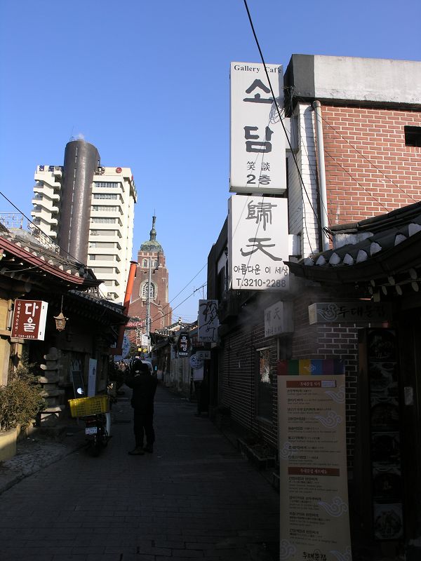 韩国著名诗人开设的茶馆