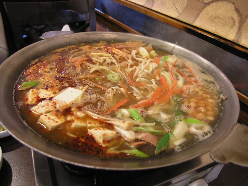 传统食物部队锅