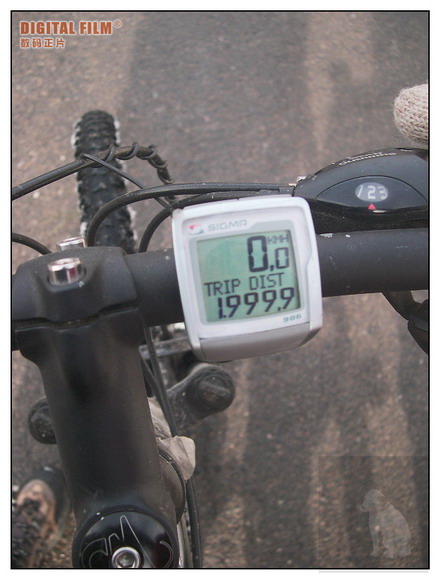 阿姆斯特塔的码表公里留念