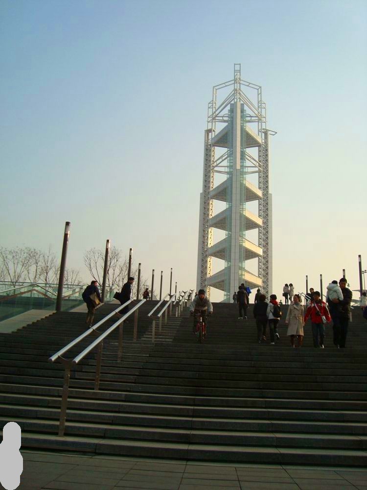 本人下楼梯 速度连贯